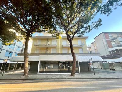 Palazzo Masotto - Carraro Immobiliare - Family Apartments
