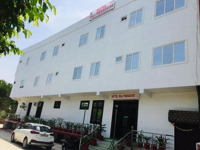 Hotel Raj Paradise by WB Inn