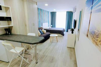 Turquesa 4th by CASAS COCODRILO