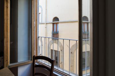 Bilo in Piazza della Passera, Florence