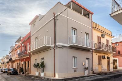 Trisina Rooms