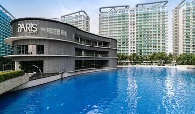 Azure Urban Residence Resort A9 Near Sm Mall Bicutan W/ Balcony