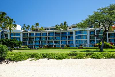 Hapuna Beach Residences Condo - Luxury Redefined - Oceanfront