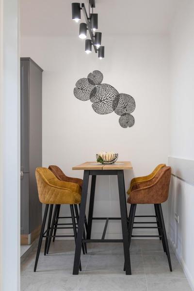 Design 1BDR Loft near Kvaternik Square
