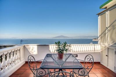 Holiday House Aura sea view