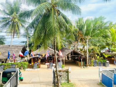 Inu Vicky Beach Hotel