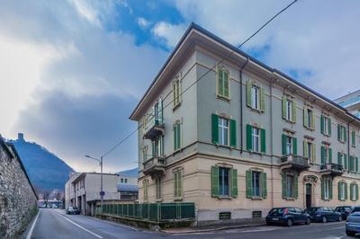 Casa Magenta