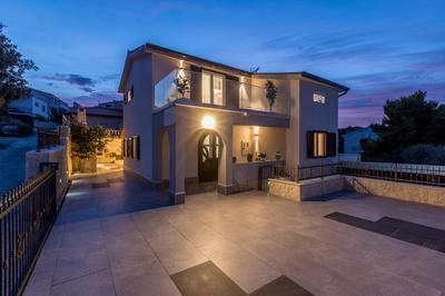 Villa Desire with private pool and sea view