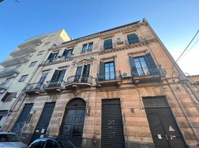 Mama House, Centro di Catania,Castello, Pescheria,