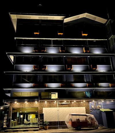 Anandpura Riverside Hotel