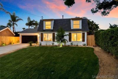 Pink Paradise Inn - 5 BR Fun Retro Home w/ Pool