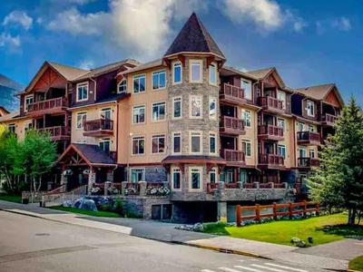 Falcon Crest Lodge 1 BR Condo With Gym & Hot-Tubs & Mountain View