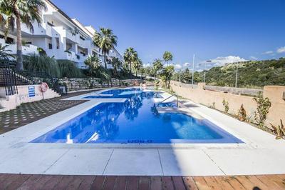 2134-Modern apt with terrace sea view