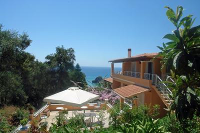 Large apartment Tonia with sea view - Pelekas Beach, Corfu