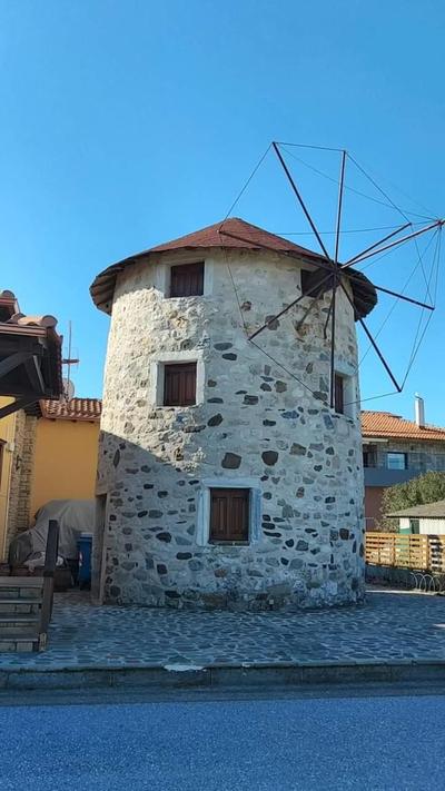 XAROULA APARTMENTS