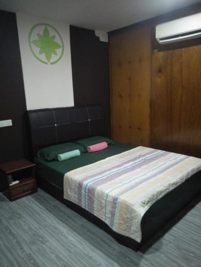 CEMPAKA CHALETS TIOMAN