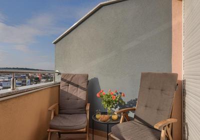 Apartment Leki - newly renovated, modern city spot