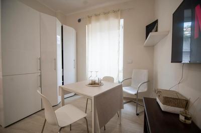 Private Suite for couple into City Centre near Amalfi Coast & Salerno's Top Attactions