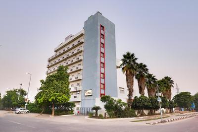 Red Fox by Lemon Tree Hotels, East Delhi