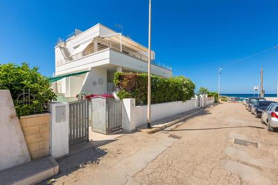 Attico Mezzaluna by BarbarHouse