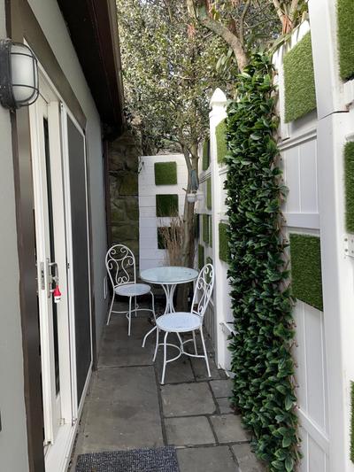California guest house