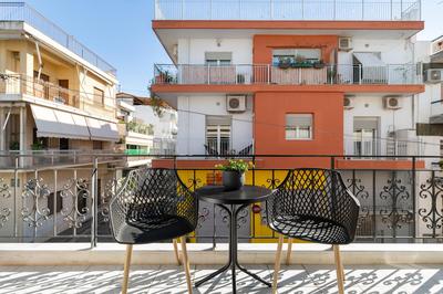 Luxury Apartment Next to Acropolis & Metro