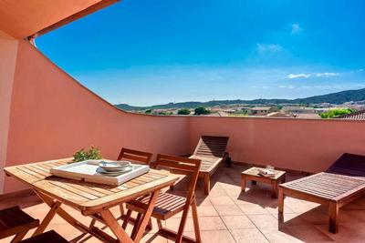 House and Apts in Santa Teresa di Gallura 43454