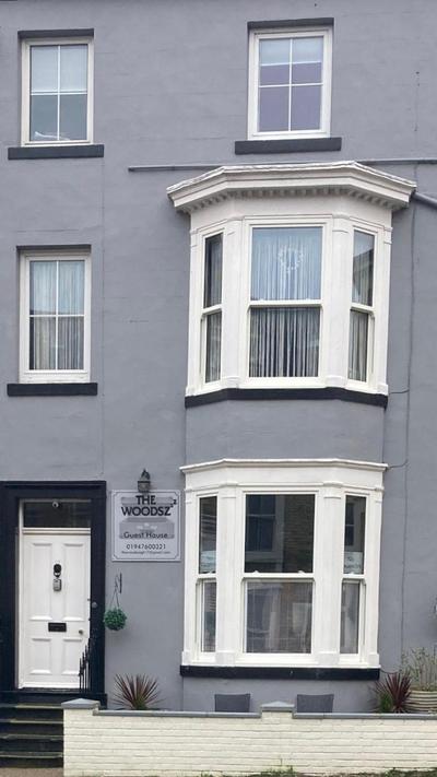The Woodszz guest house