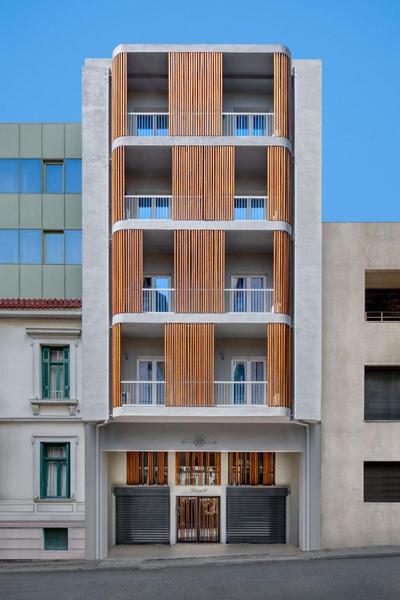 Trikoupi 95