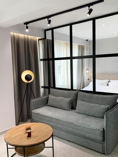 Tailor Suite 1
