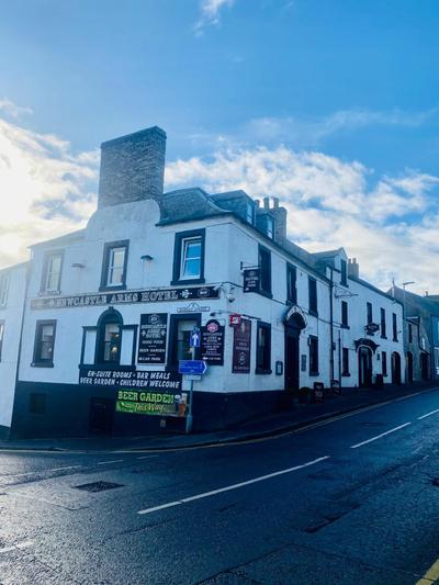 Newcastle Arms Hotel