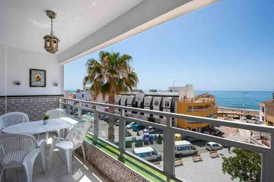apartamento cala del moral pegado al mar