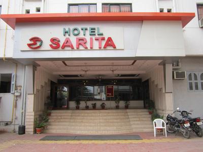 Hotel Sarita - Near Surat Railway Station