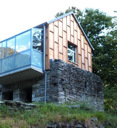 Maison 4 petite Casa design nel parco naturale