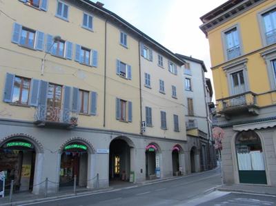 Il Pontile - Historic Center by villavistalago Bellano