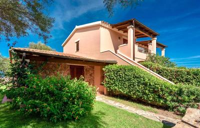 Apartments in San Teodoro 43451
