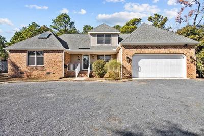 Southern Pines Getaway with Pool & Movie Theater!