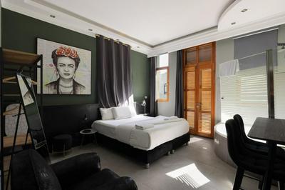 Residence Suites BY RAPHAEL HOTELS