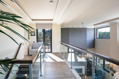 Akira Villa
