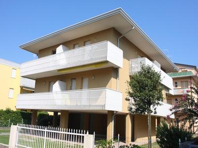 400 m from the sea lovely flat with ac - Beahost
