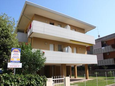 Luminous flat 400 m from the beach for 4 guests