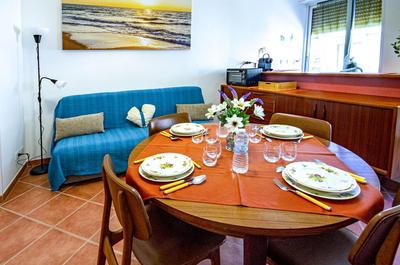 Flesia Home