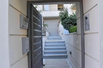 Apartment in Peania