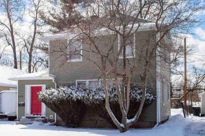 Adorable within min of lake in quiet neighborhood