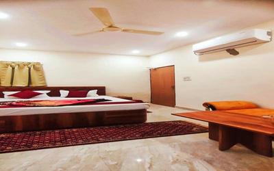 Hotel Rudra Paradise