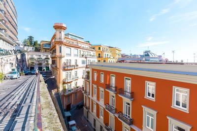 Chiaia Mon Amour Elegant Flat by Napoliapartments