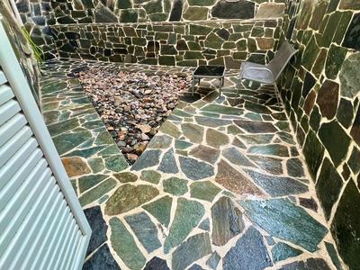 Beautiful Studio With Private Yard