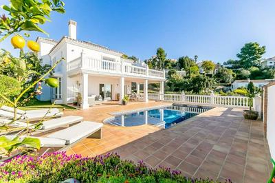 88-Exclusive Villa with Private Pool in Mijas, Malaga