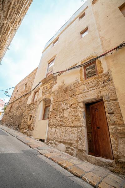 Apartamento 2 en la muralla romana junto a la Catedral