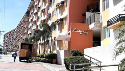 Lancris Residences 2 Bedroom Entire Apartment near Airport with Pool